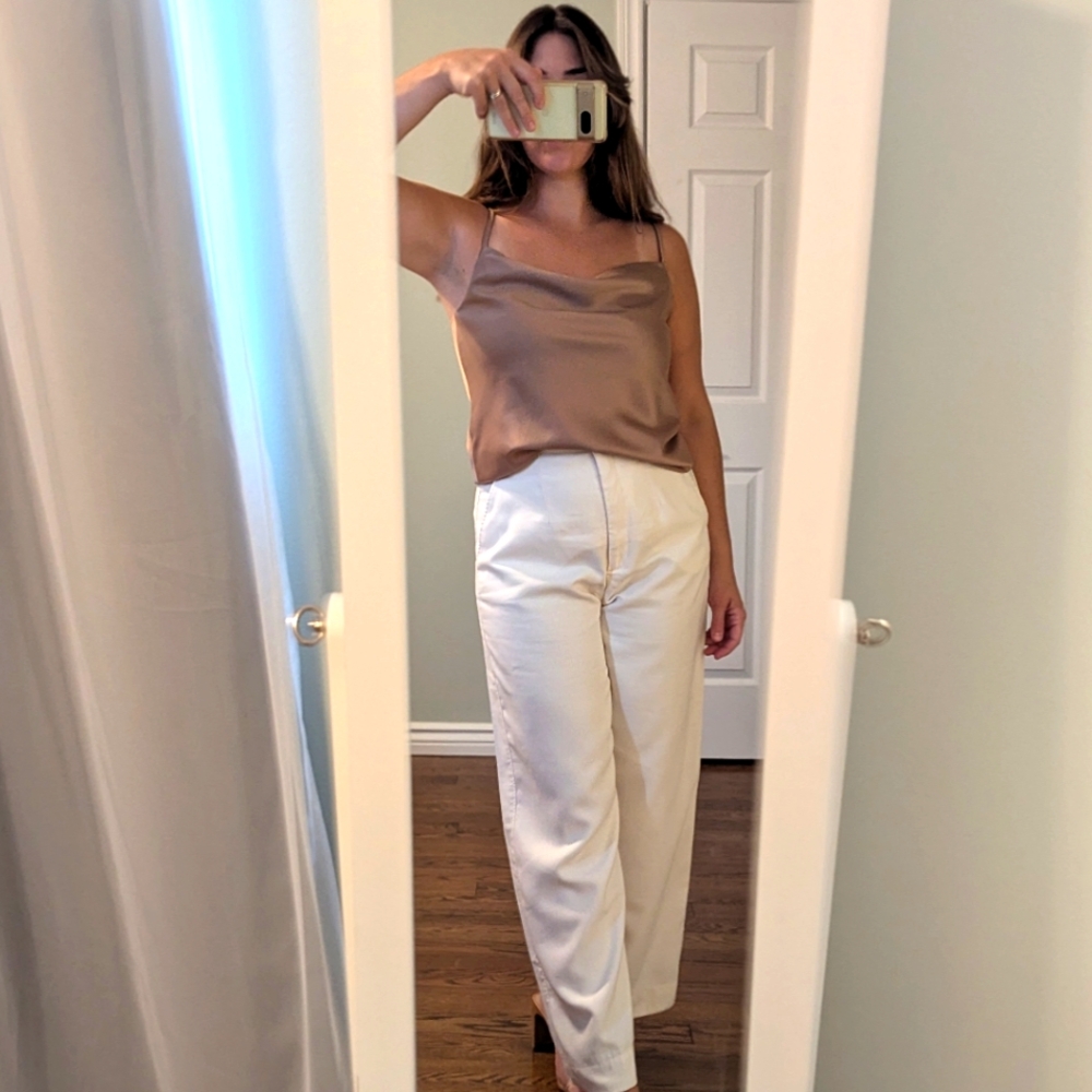 Banana Republic Camel Tank Top - Size S Chic & Simple Women's Wardrobe Staple